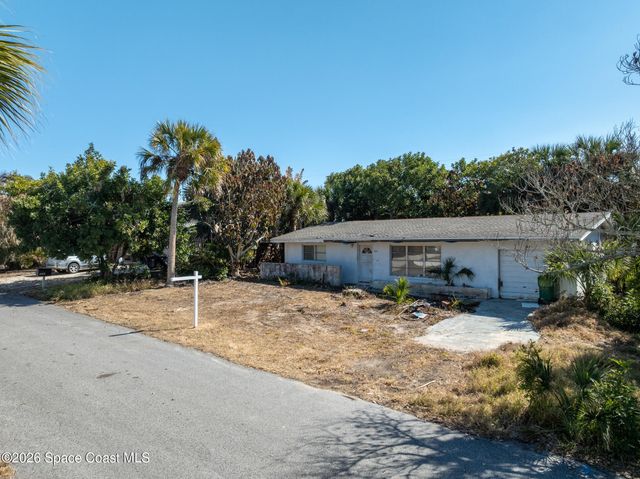 323 Avenue A, Melbourne Beach, FL 32951