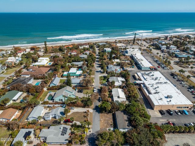 323 Avenue A, Melbourne Beach, FL 32951