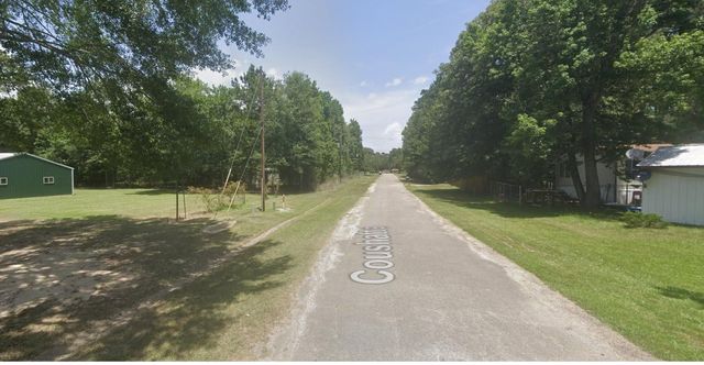 193 Coushatta, Onalaska, TX 77360