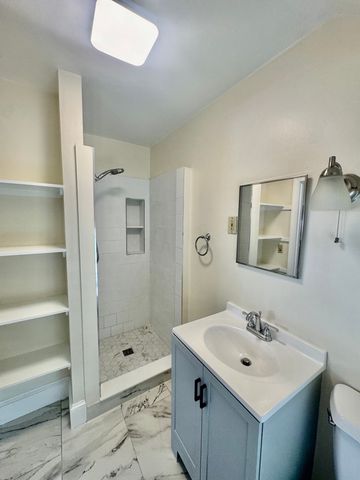 93 Parker St 2, Attleboro, MA 02703