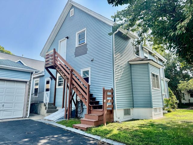93 Parker St 2, Attleboro, MA 02703