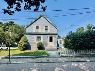 93 Parker St 2, Attleboro, MA 02703