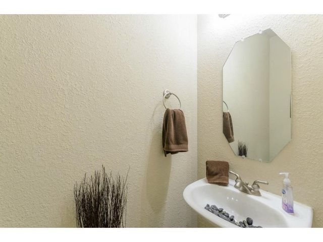 1402 Vineyard Drive, Allen, TX 75002