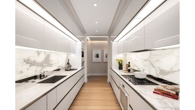 53 W 53rd St Apt 26B, New York City, NY 10019