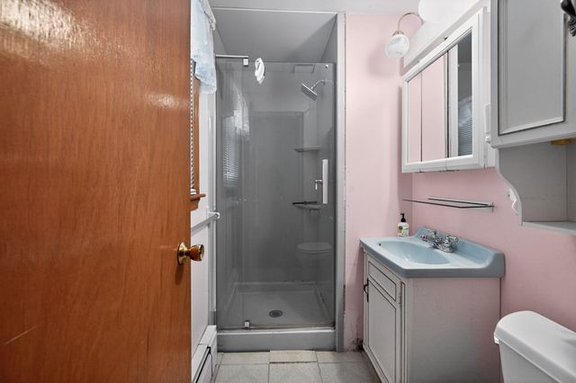 21 Parkhurst Drive, Nashua, NH 03062