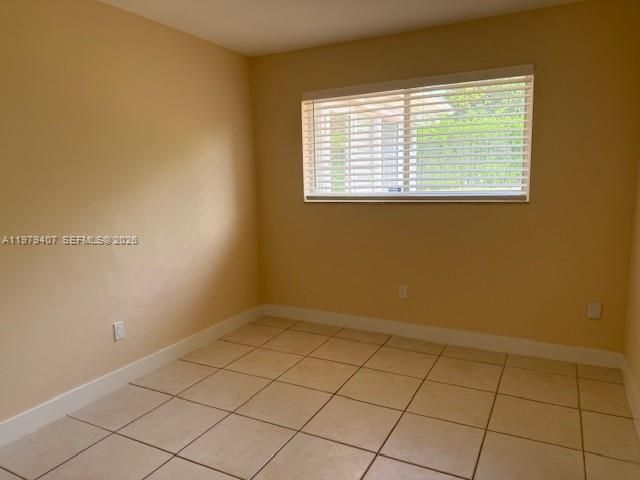 7325 SW 98th Ct, Miami, FL 33173