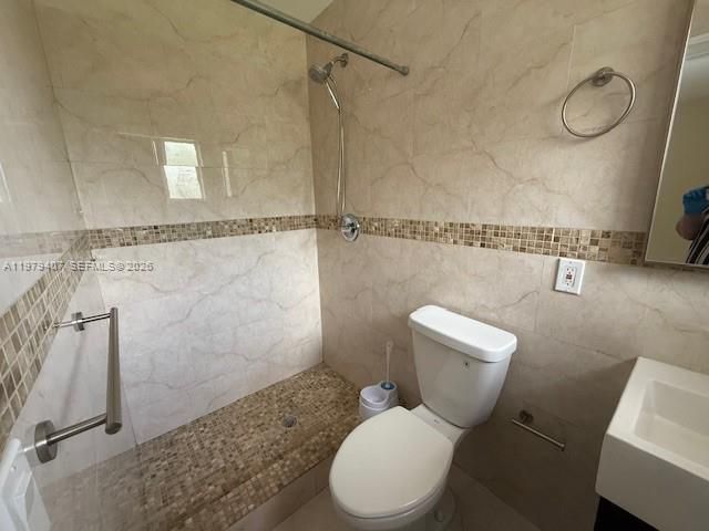 7325 SW 98th Ct, Miami, FL 33173