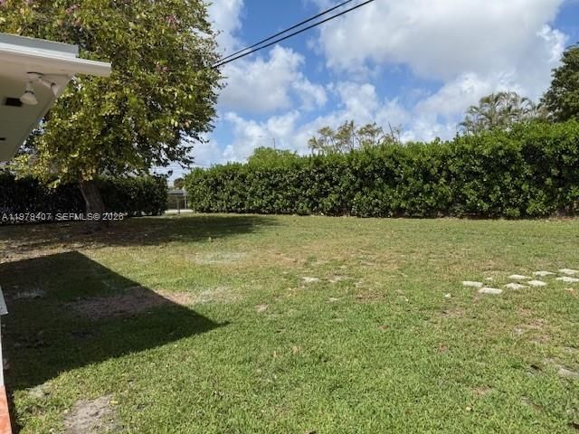 7325 SW 98th Ct, Miami, FL 33173