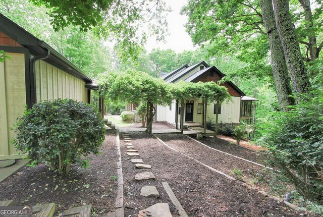 445 Lula Payne Trail, Ball Ground, GA 30107