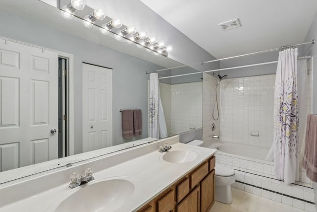 343 Cane Garden Circle CIR, Aurora, IL 60504