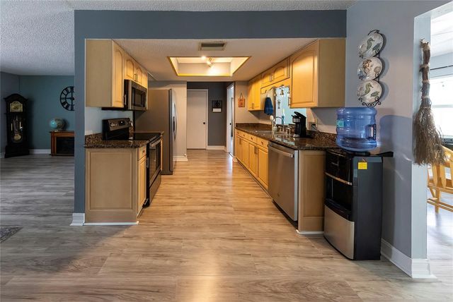 939 SILVER SPRINGS TERRACE NW, Port Charlotte, FL 33948