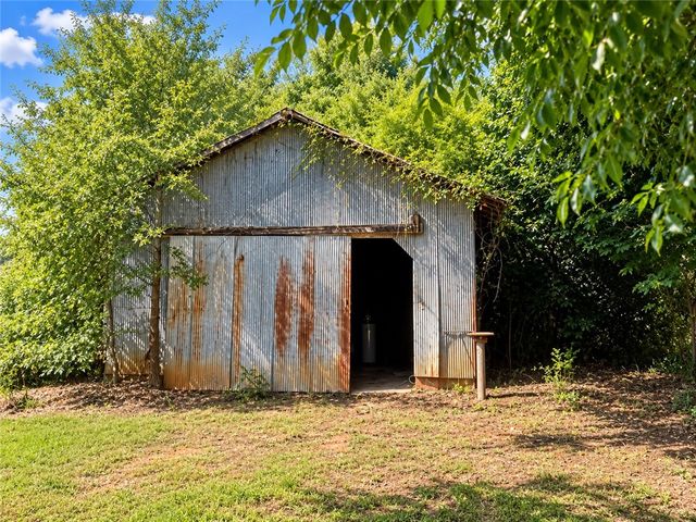 13016 HWY 20, Belton, SC 29627