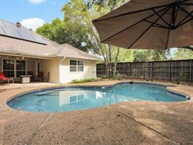 816 Autumn Lake Drive, Allen, TX 75002