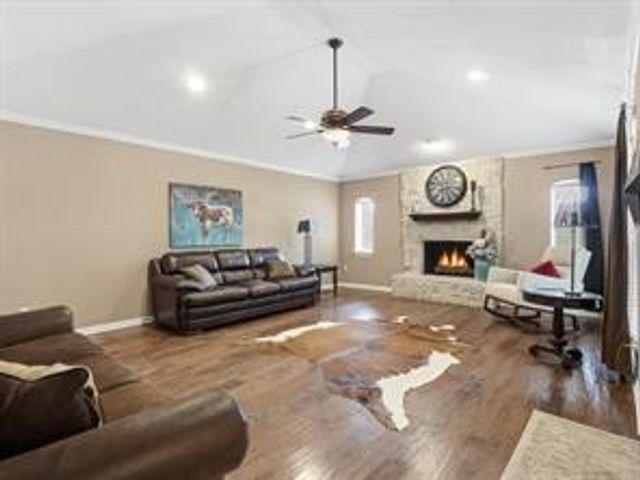 816 Autumn Lake Drive, Allen, TX 75002