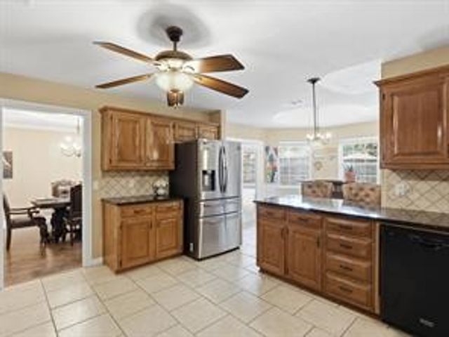 816 Autumn Lake Drive, Allen, TX 75002