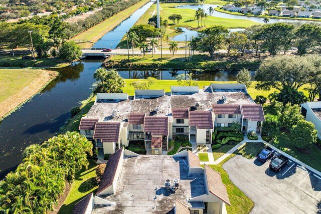 5589 Fairway Park Drive 202, Boynton Beach, FL 33437