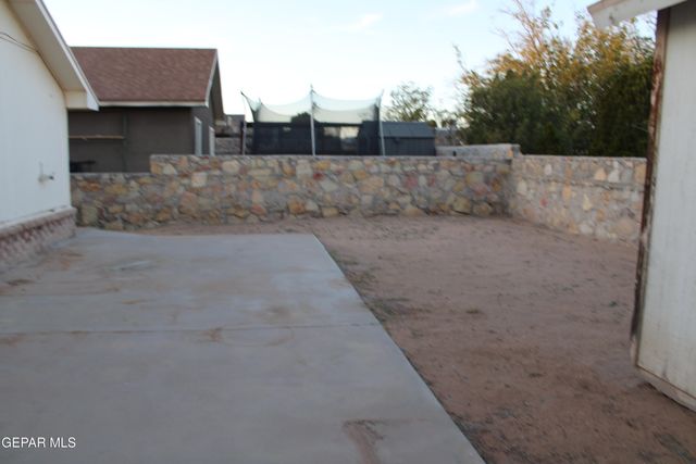 12477 SOMBRA FUERTE Drive, El Paso, TX 79938