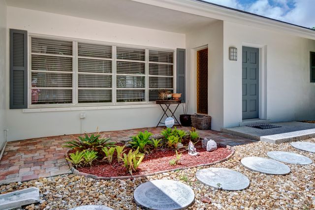 1348 SW 4th Street, Boca Raton, FL 33486