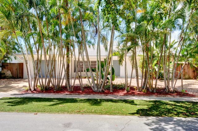 1348 SW 4th Street, Boca Raton, FL 33486
