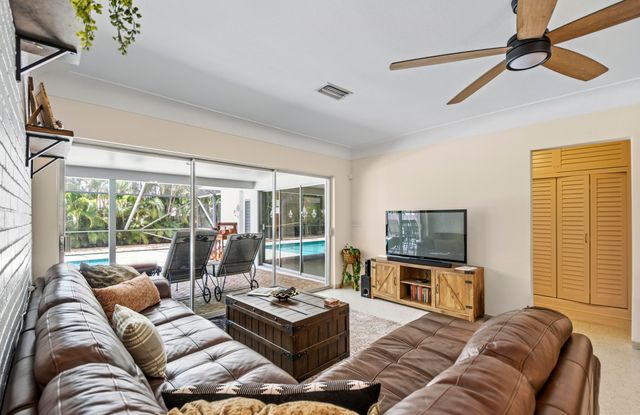 1348 SW 4th Street, Boca Raton, FL 33486