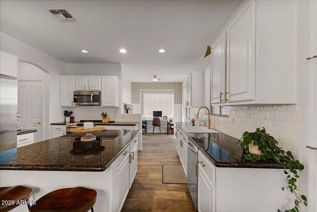 3468 E ARIANNA Avenue, Gilbert, AZ 85298