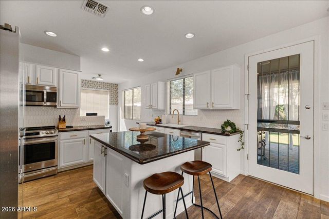 3468 E ARIANNA Avenue, Gilbert, AZ 85298