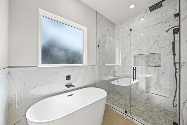 151 Wyndemere Drive, Montgomery, TX 77356