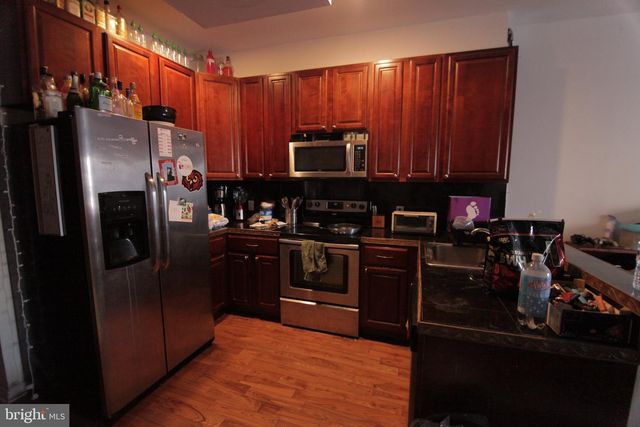 1918 N GRATZ ST, Philadelphia, PA 19121