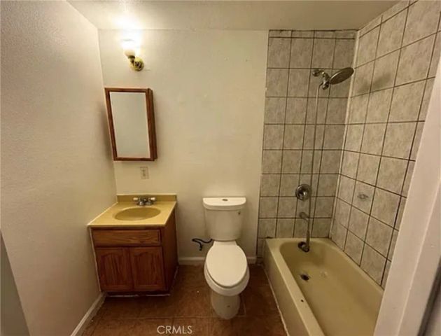 1755 E 92nd Street, Los Angeles, CA 90002