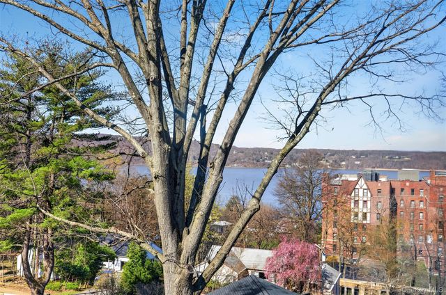 38 Oliphant Avenue 6, Dobbs Ferry, NY 10522