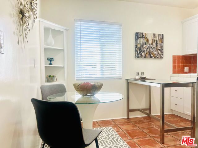 1876 N Alexandria Avenue, Los Angeles, CA 90027