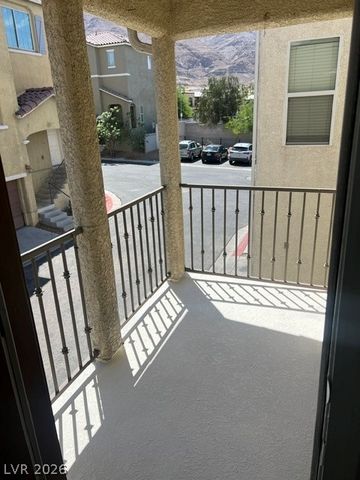 6940 Canary Ivy Way, Las Vegas, NV 89156