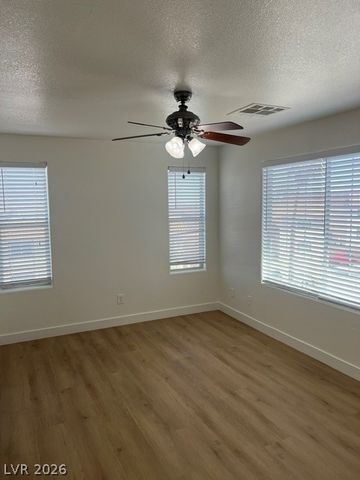 6940 Canary Ivy Way, Las Vegas, NV 89156