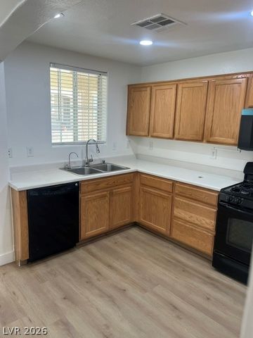 6940 Canary Ivy Way, Las Vegas, NV 89156