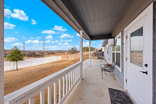 120 Ivy Lane, Kerrville, TX 78028