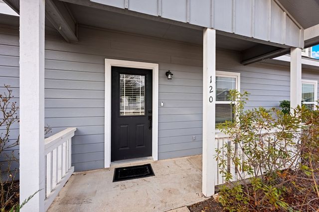 120 Ivy Lane, Kerrville, TX 78028