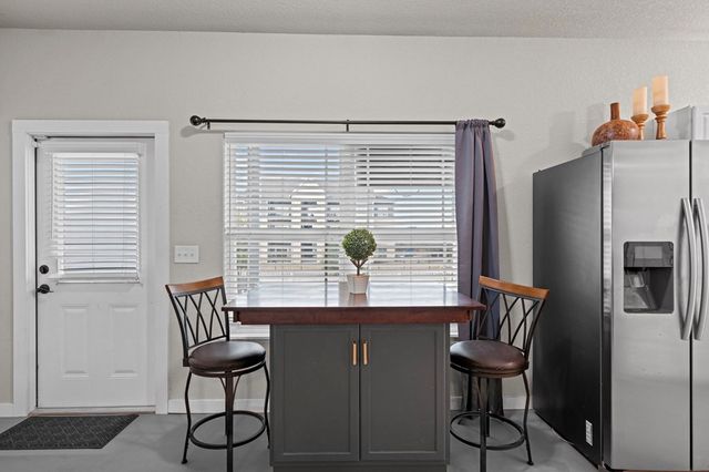 120 Ivy Lane, Kerrville, TX 78028