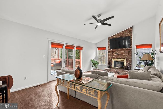 14221 PLEASANT VIEW DR, Bowie, MD 20720