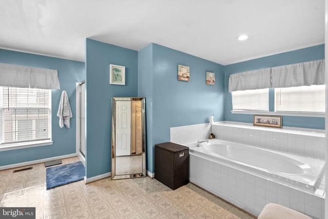 14221 PLEASANT VIEW DR, Bowie, MD 20720