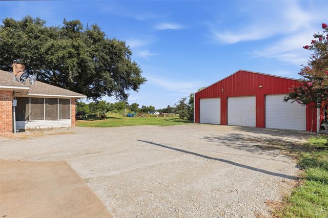 328 CR 1745, Mt Pleasant, TX 75455