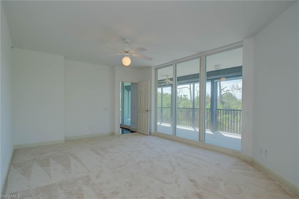 445 Cove Towers DR 304, NAPLES, FL 34110 — exterior