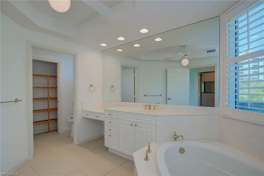 445 Cove Towers DR 304, NAPLES, FL 34110 — photo 2