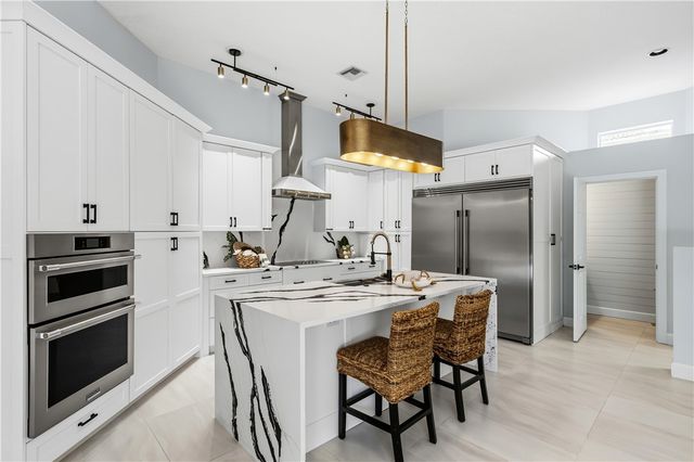 9485 E Maiden Court, Vero Beach, FL 32963