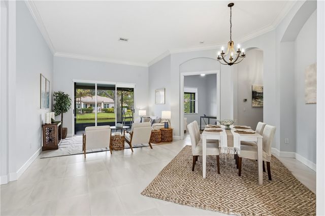 9485 E Maiden Court, Vero Beach, FL 32963
