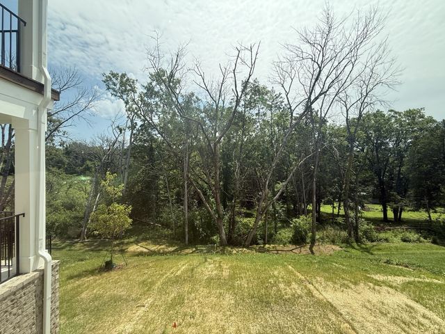 1048 Cherry Tree Dr, Mount Juliet, TN 37122