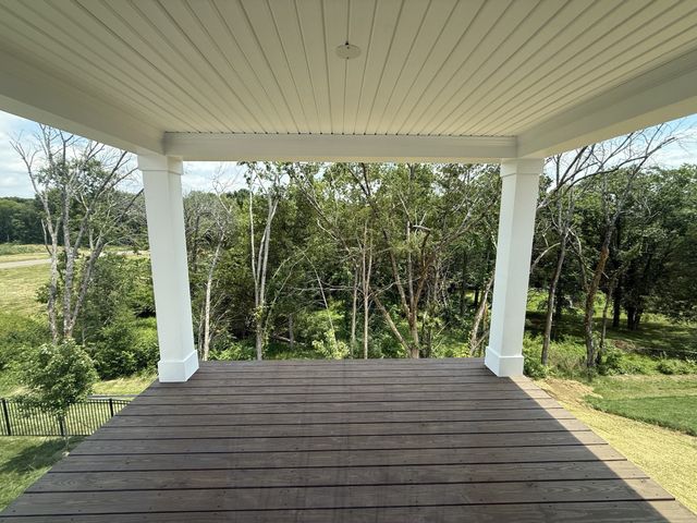1048 Cherry Tree Dr, Mount Juliet, TN 37122