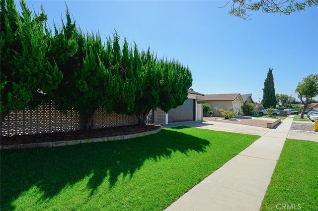 6692 Sutton, Westminster, CA 92683