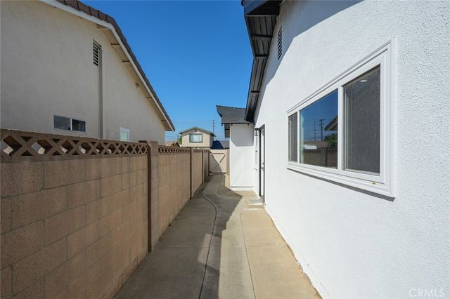 6692 Sutton, Westminster, CA 92683