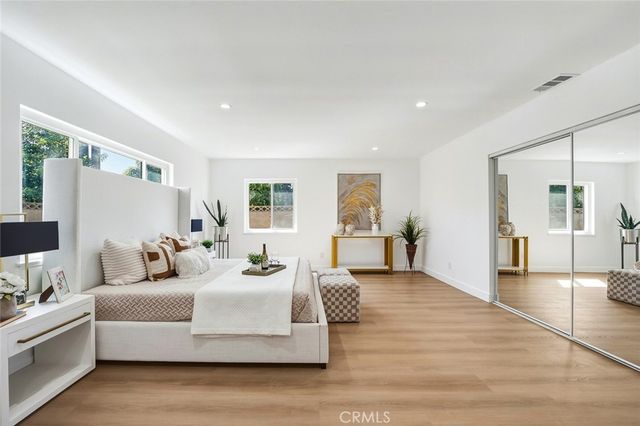 6692 Sutton, Westminster, CA 92683