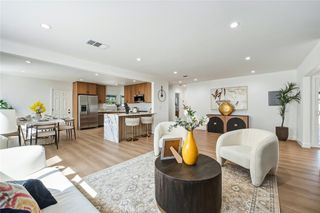 6692 Sutton, Westminster, CA 92683